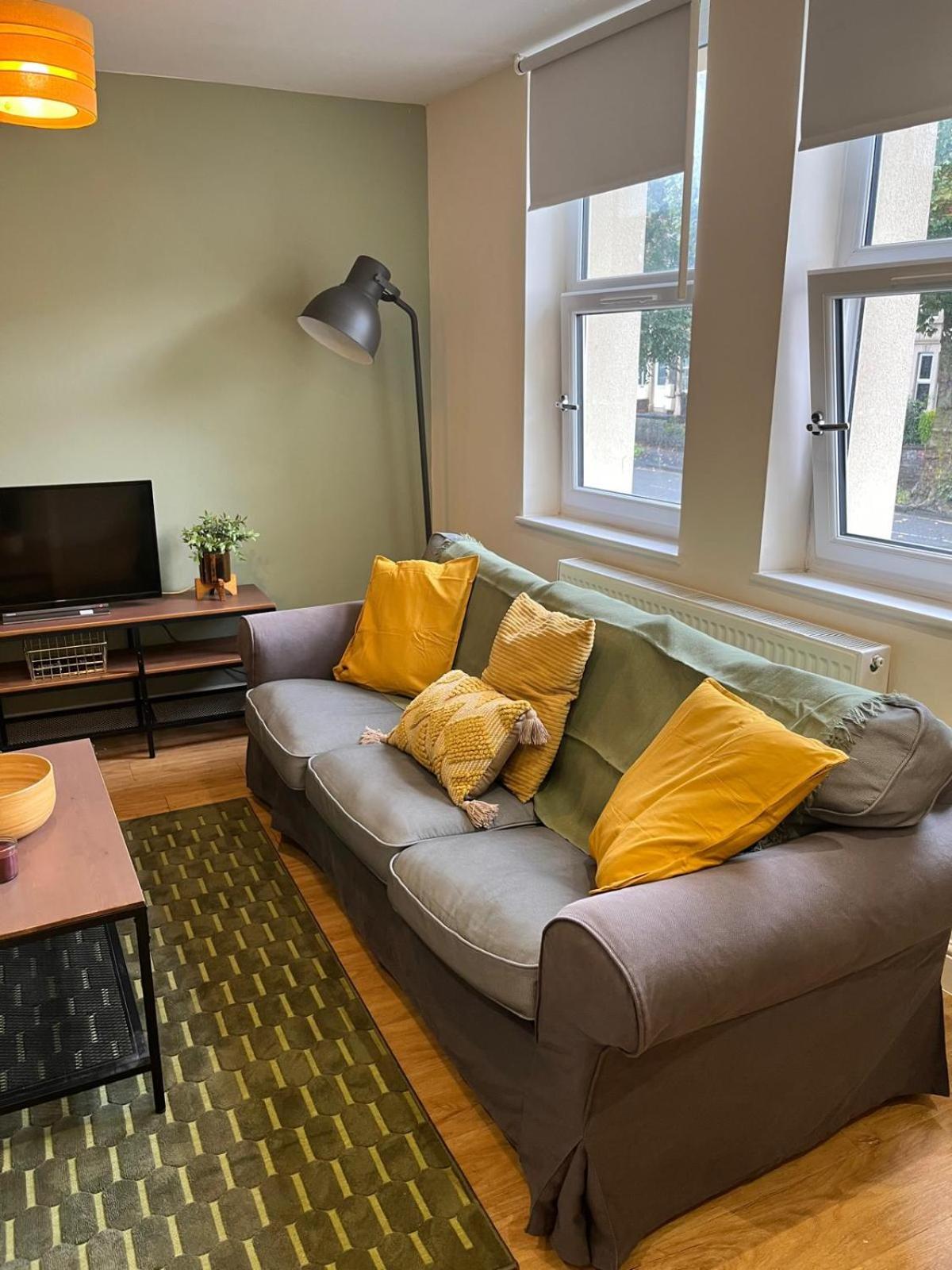 Apartament Short Term Lets From £15 Per Person Per Night Bristol Zewnętrze zdjęcie