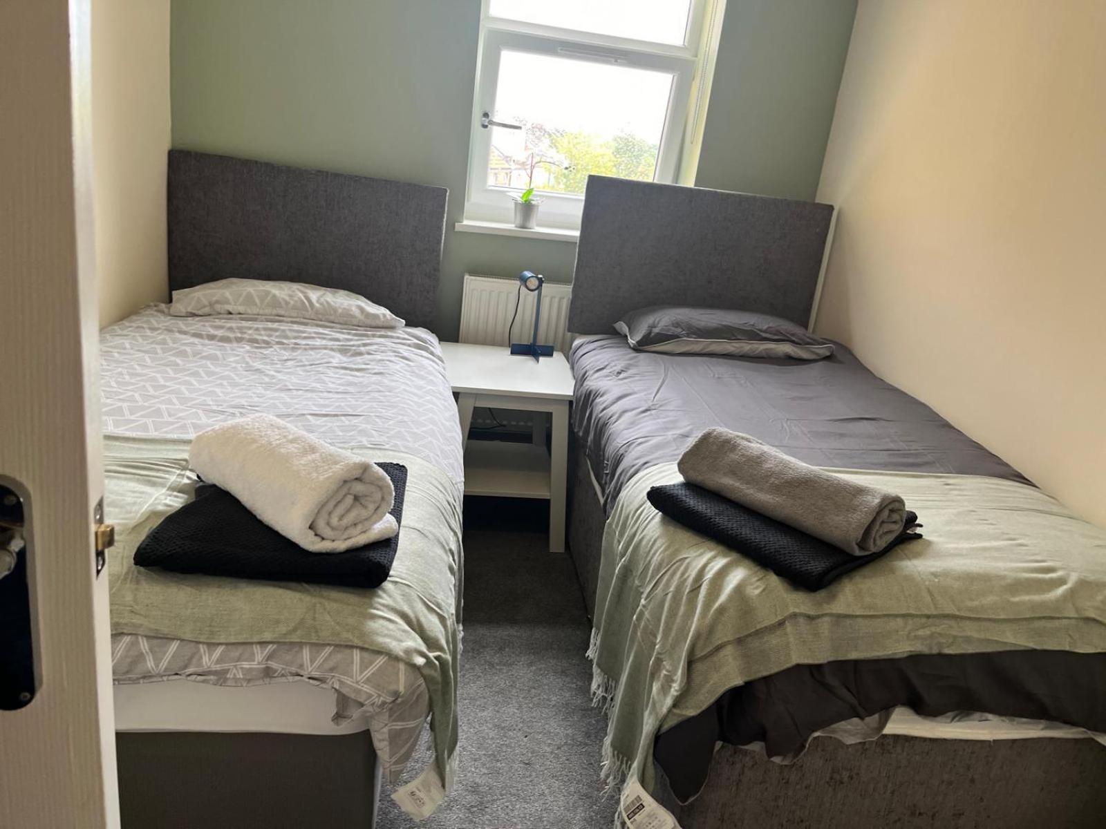 Apartament Short Term Lets From £15 Per Person Per Night Bristol Zewnętrze zdjęcie